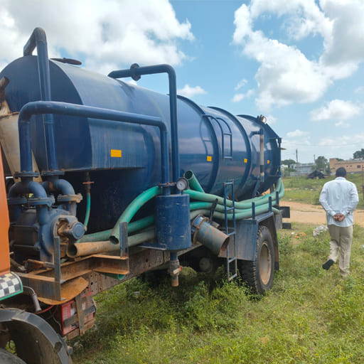 Pathya-Septic-Tank-Cleaning-Gallery5